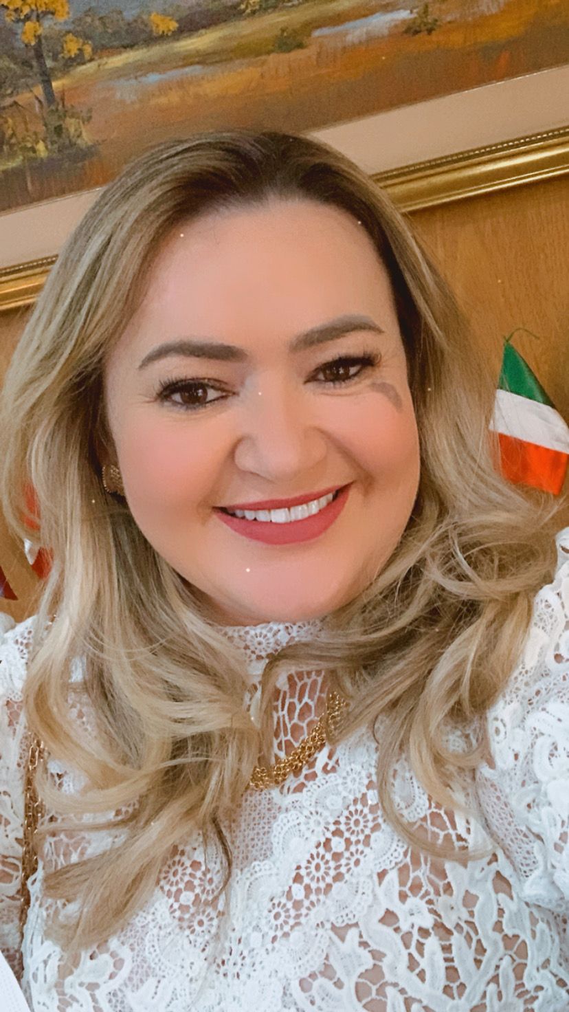 Kátia Maria de Aguiar Freire