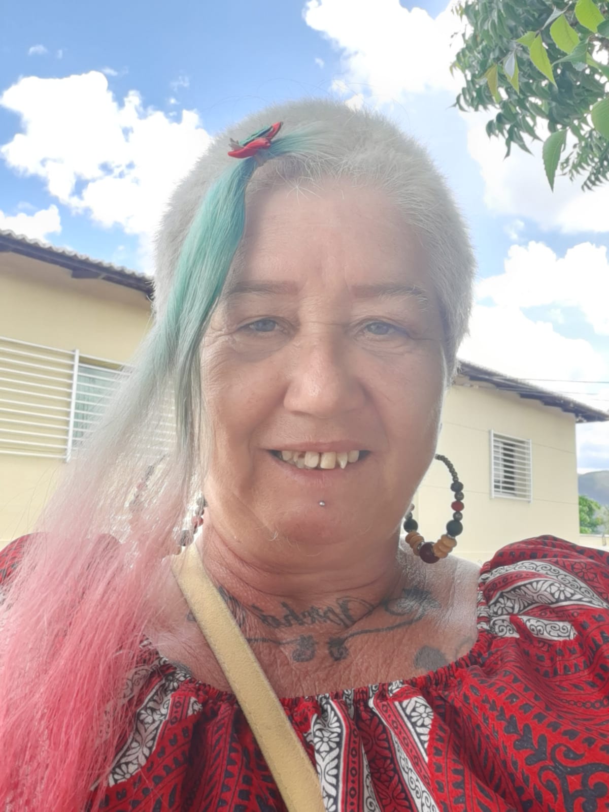 Flor Fontenele - cigana da etnia Rom