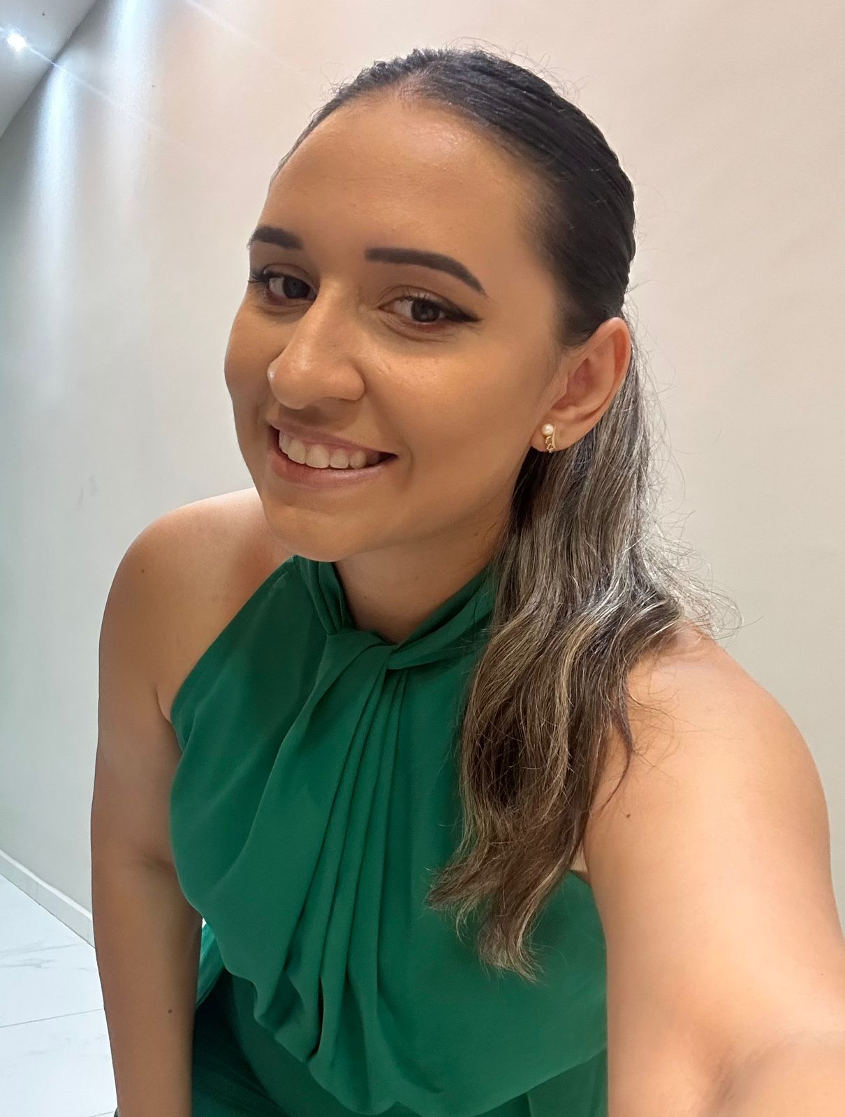 Ana Lúcia Siqueira Araújo