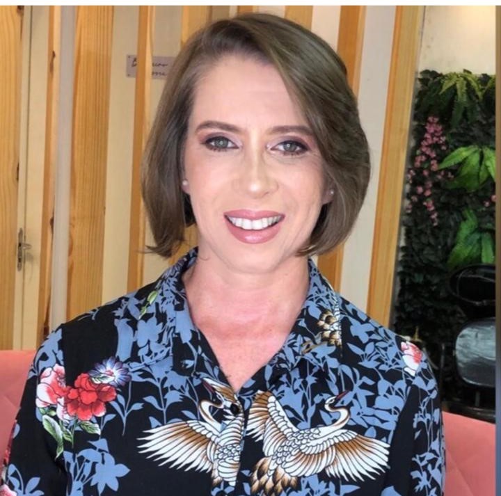 Evaneide Dourado Martins